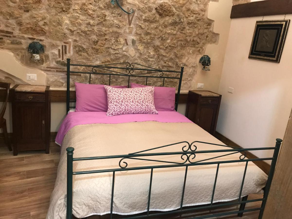 Le Prigioni Del Palazzo B&B Sora Exterior foto